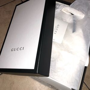 Preowned Gucci Bee Ace Sneakers